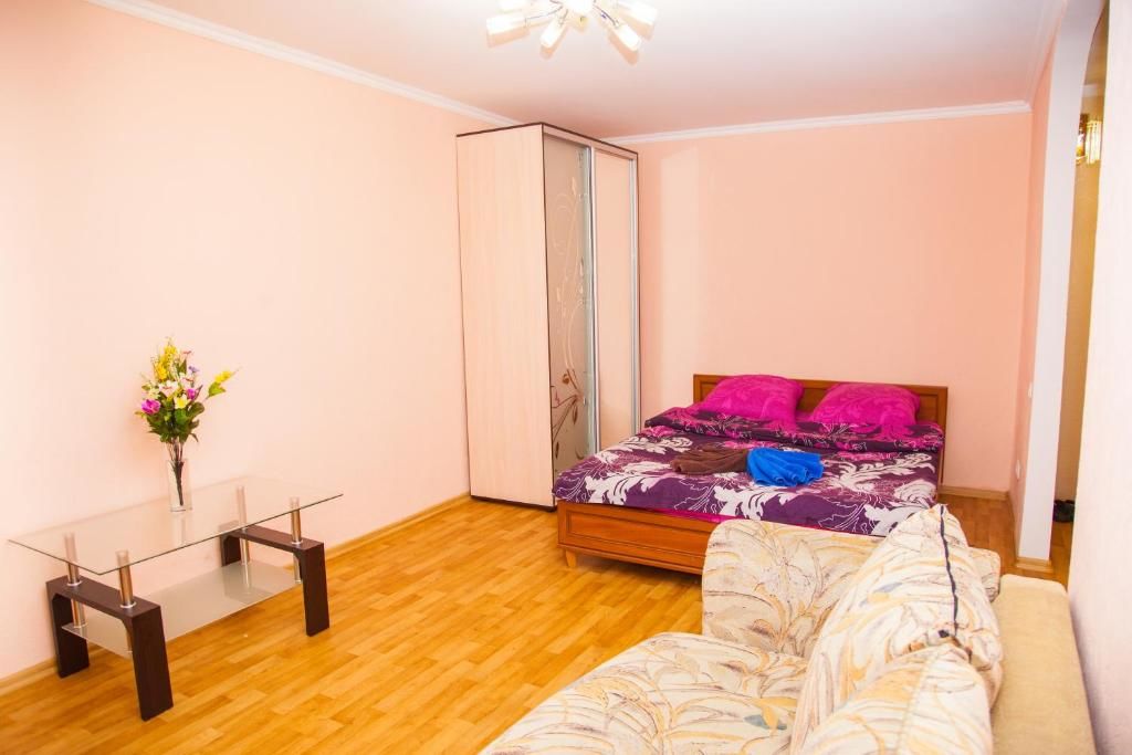 Апартаменты Semi-luxury Apt on Nezalezhnoi Ukrаiny 63 near Intourist Hotel Запорожье-27